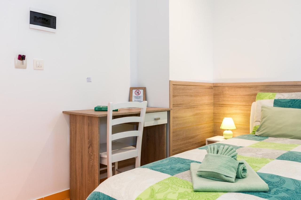 Guest House Slatki Snovi Knin Εξωτερικό φωτογραφία