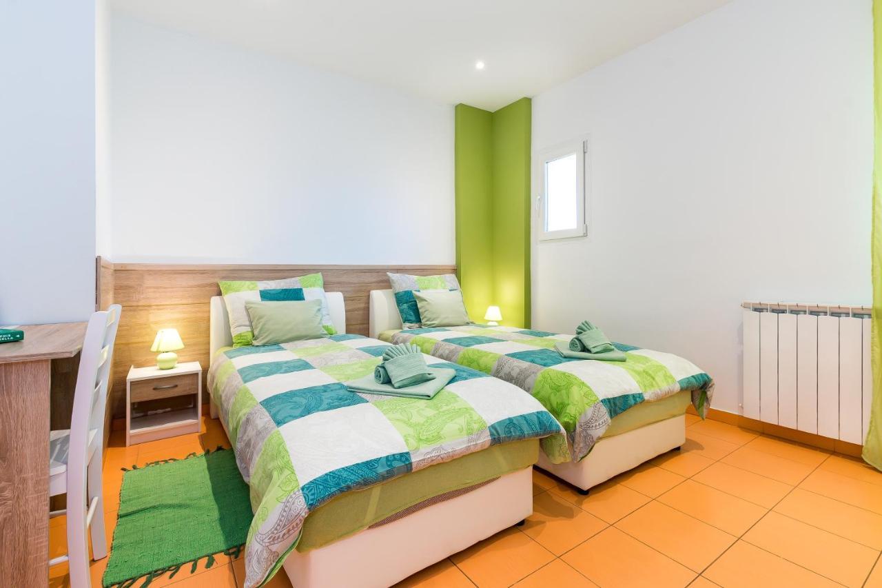 Guest House Slatki Snovi Knin Εξωτερικό φωτογραφία