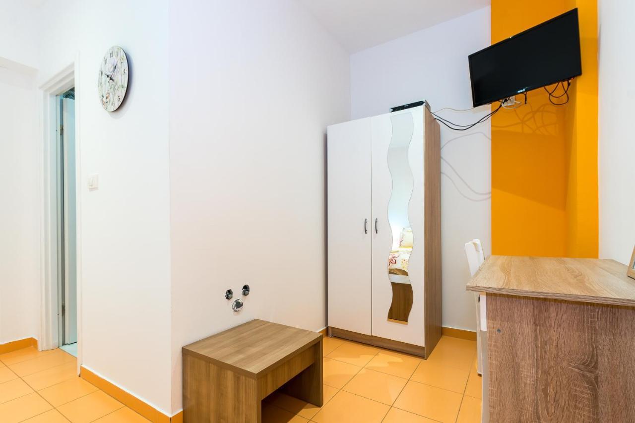 Guest House Slatki Snovi Knin Εξωτερικό φωτογραφία