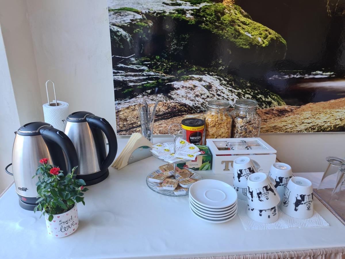 Guest House Slatki Snovi Knin Εξωτερικό φωτογραφία