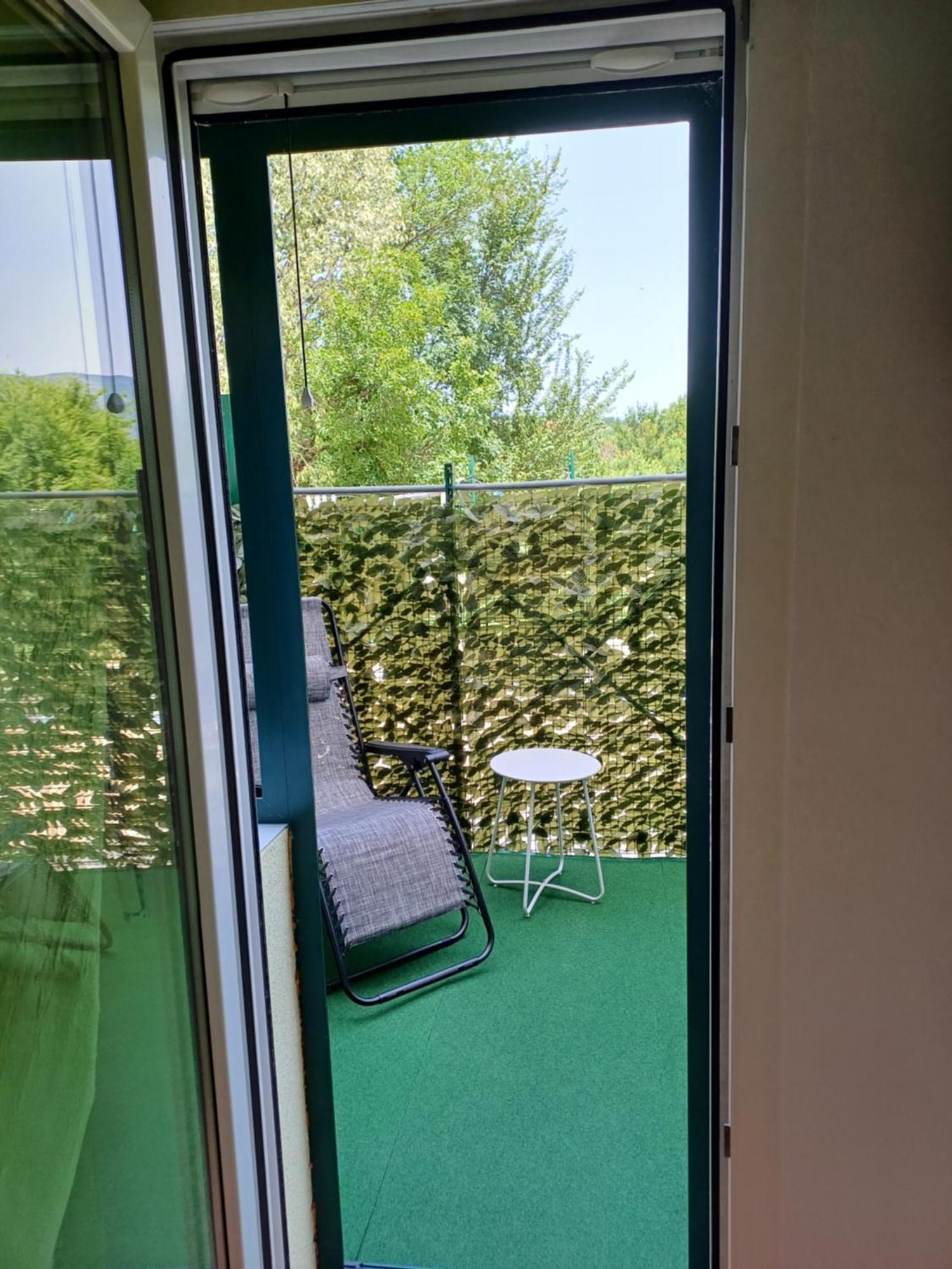 Guest House Slatki Snovi Knin Εξωτερικό φωτογραφία